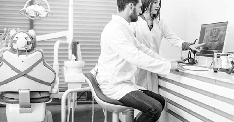 Backless chairs in the office, advantages and disadvantages