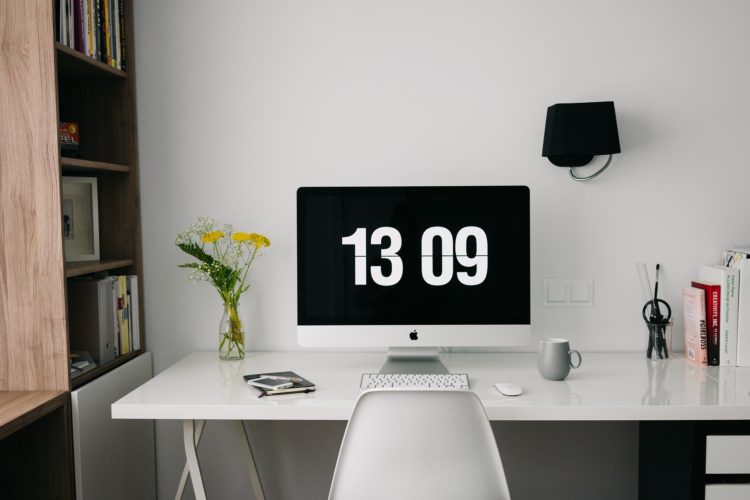 How to decorate your home office: easy and cheap ideas
