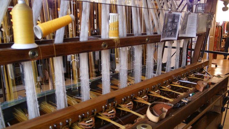 fabrics for upholstering chairs